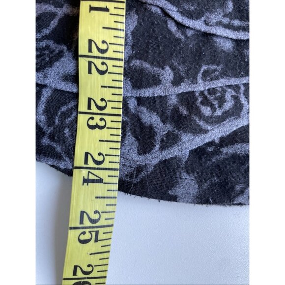 Vera Wang Dark Floral Top Women's Small Black Pleated Textured Whimsigoth Vamp - Picture 10 of 10